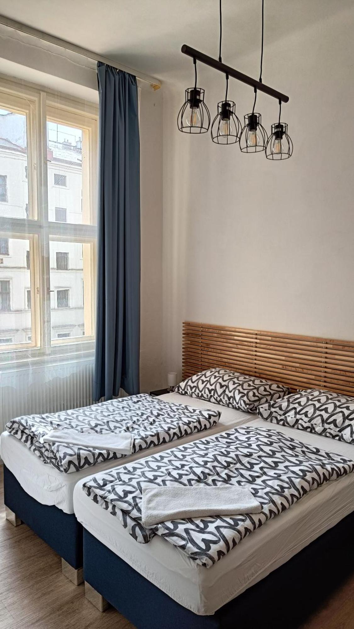 A Plus Hostel - Centrum براغ المظهر الخارجي الصورة